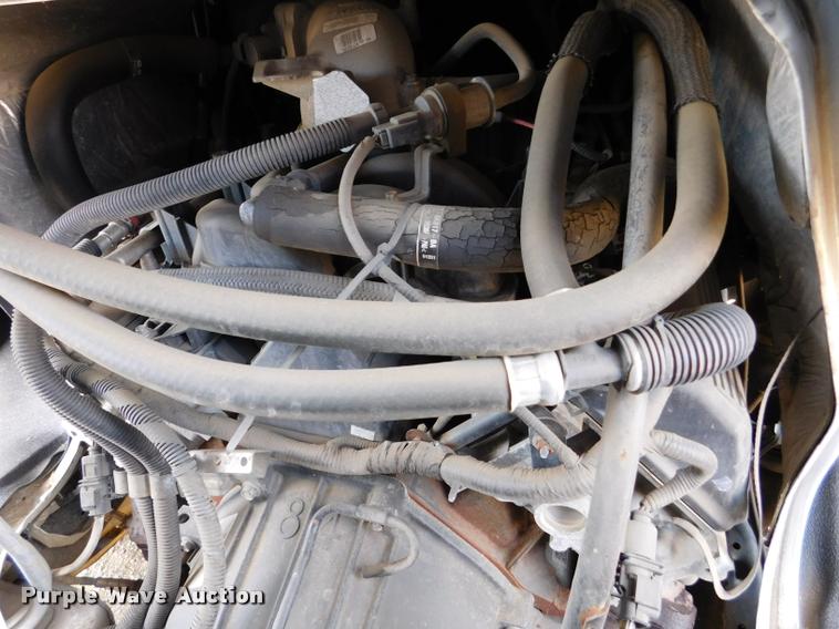 image for item DB9450 2009 Ford E350 Super Duty XL Extended van