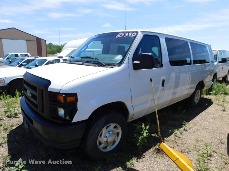 image for item DB9451 2012 Ford E350 Super Duty XL Extended van