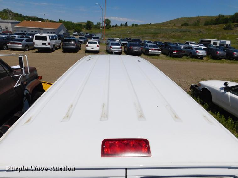 image for item DB9451 2012 Ford E350 Super Duty XL Extended van