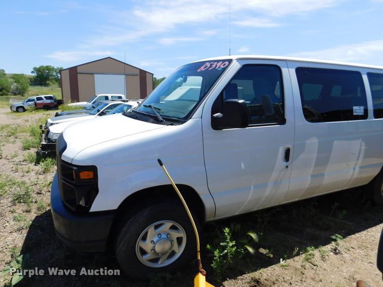 image for item DB9451 2012 Ford E350 Super Duty XL Extended van