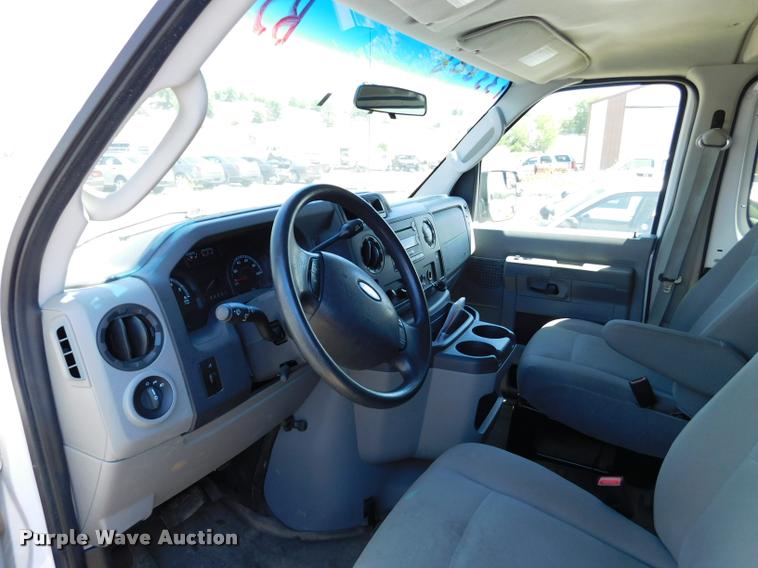 image for item DB9451 2012 Ford E350 Super Duty XL Extended van