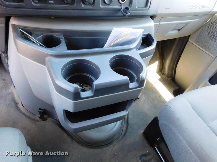 image for item DB9451 2012 Ford E350 Super Duty XL Extended van