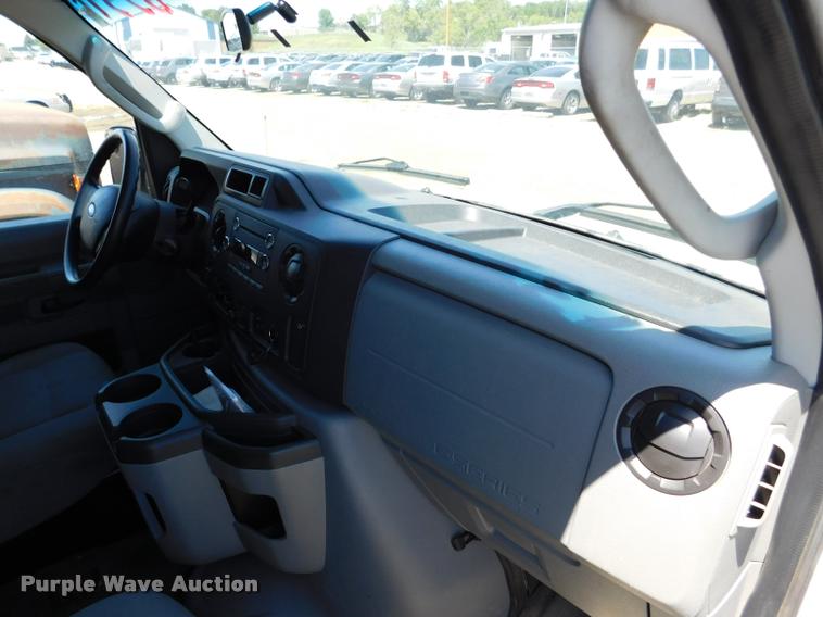 image for item DB9451 2012 Ford E350 Super Duty XL Extended van