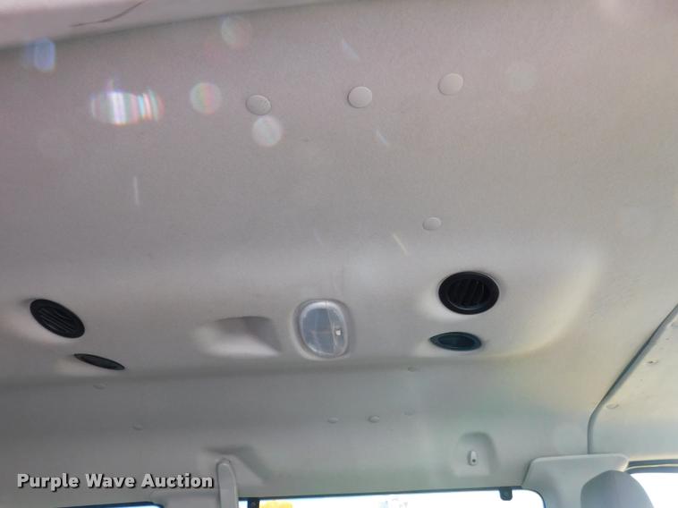 image for item DB9451 2012 Ford E350 Super Duty XL Extended van