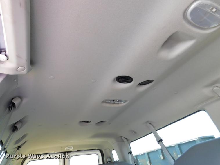 image for item DB9451 2012 Ford E350 Super Duty XL Extended van