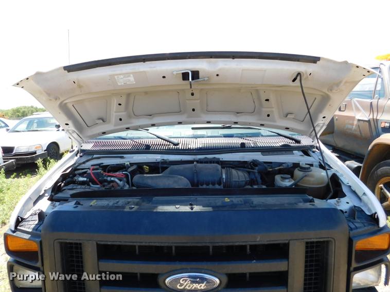 image for item DB9451 2012 Ford E350 Super Duty XL Extended van