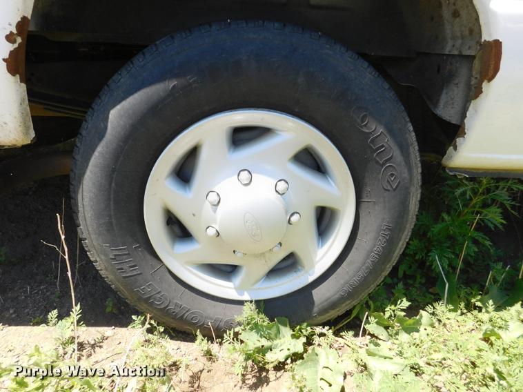 image for item DB9451 2012 Ford E350 Super Duty XL Extended van