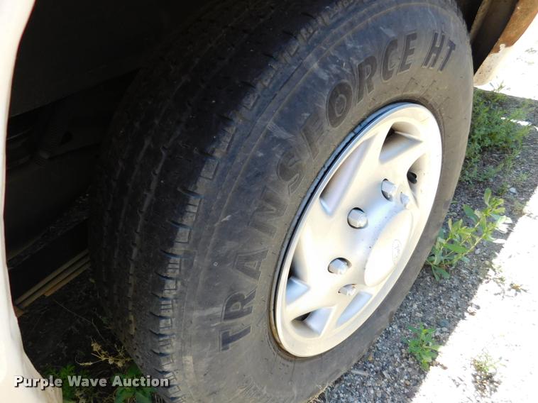 image for item DB9451 2012 Ford E350 Super Duty XL Extended van