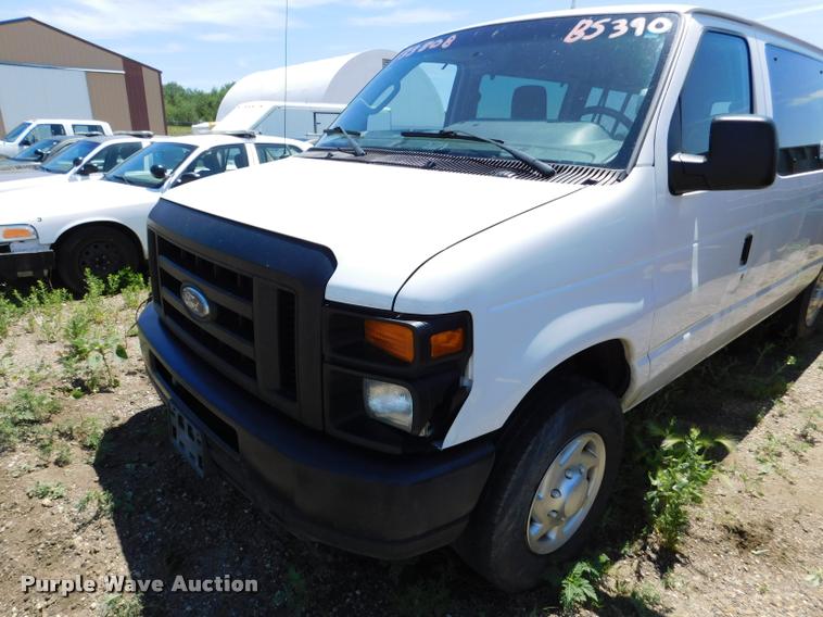 image for item DB9451 2012 Ford E350 Super Duty XL Extended van