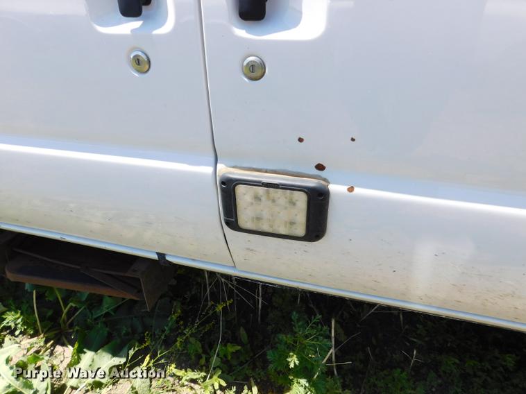 image for item DB9451 2012 Ford E350 Super Duty XL Extended van