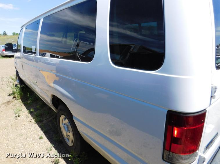 image for item DB9451 2012 Ford E350 Super Duty XL Extended van
