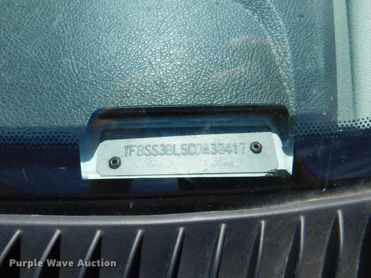 image for item DB9451 2012 Ford E350 Super Duty XL Extended van