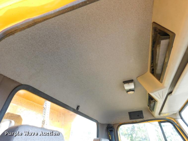 image for item DB9463 2000 International F2554 dump truck