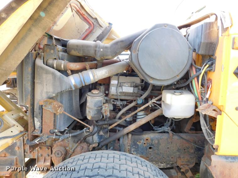 image for item DB9463 2000 International F2554 dump truck