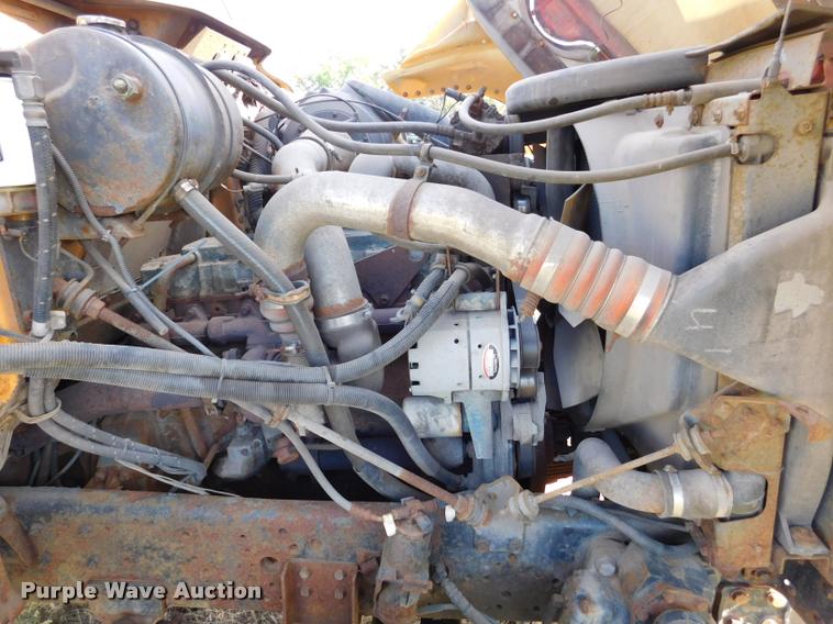 image for item DB9463 2000 International F2554 dump truck