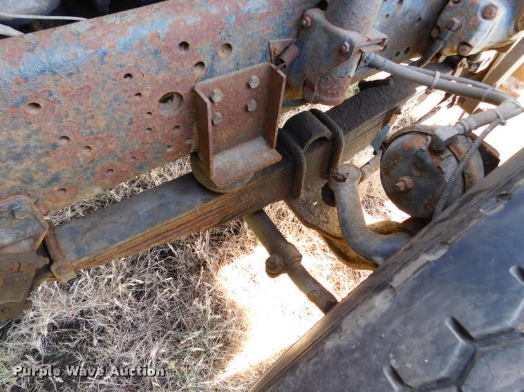 image for item DB9463 2000 International F2554 dump truck