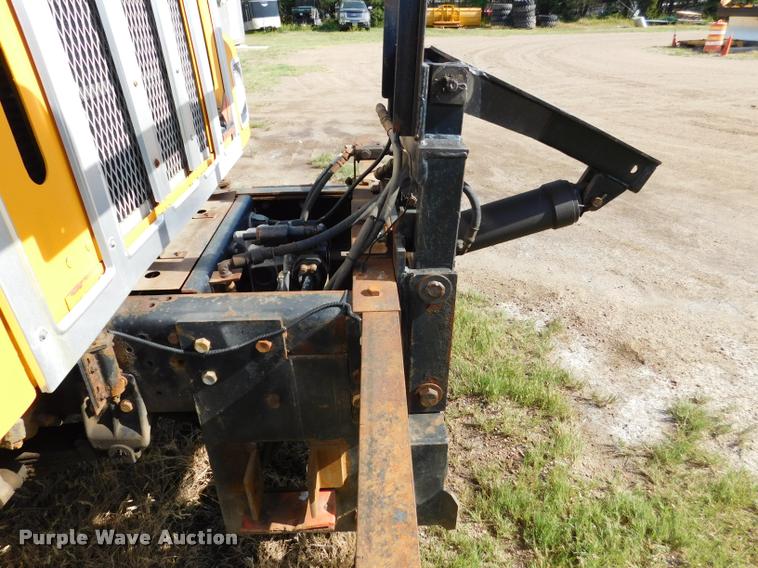 image for item DB9463 2000 International F2554 dump truck