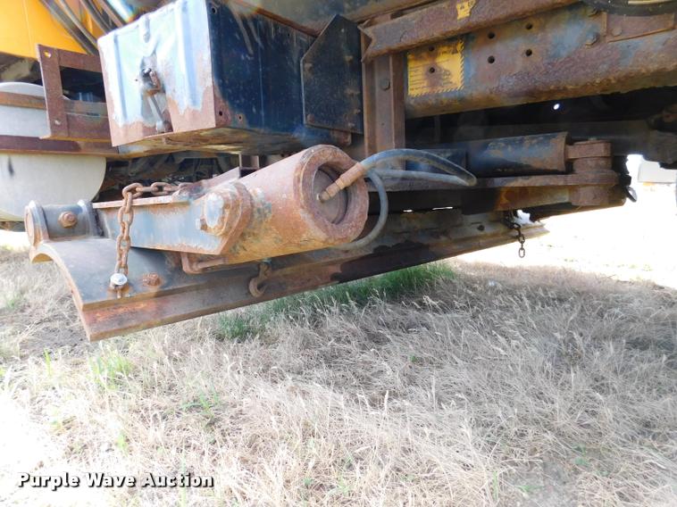 image for item DB9463 2000 International F2554 dump truck