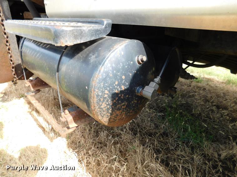 image for item DB9463 2000 International F2554 dump truck