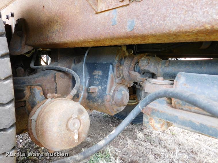 image for item DB9463 2000 International F2554 dump truck