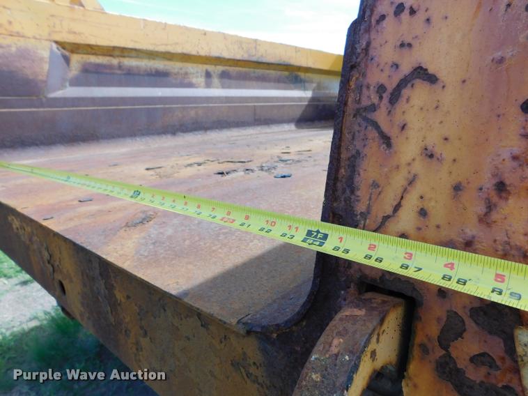 image for item DB9463 2000 International F2554 dump truck