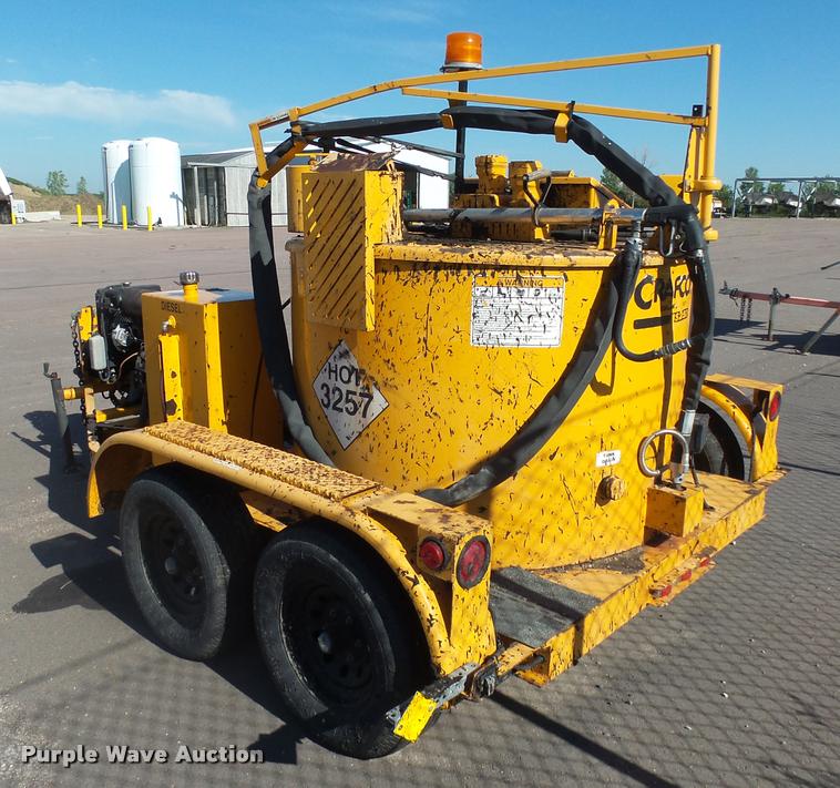 image for item DH9675 2006 Crafco Super Shot SS250D crack sealer