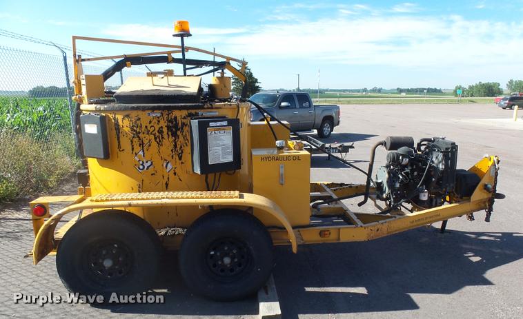 image for item DH9675 2006 Crafco Super Shot SS250D crack sealer