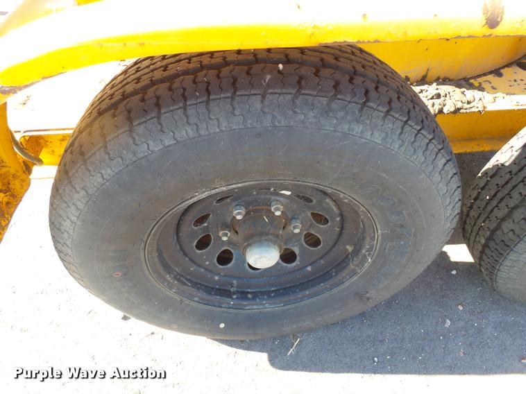 image for item DH9675 2006 Crafco Super Shot SS250D crack sealer