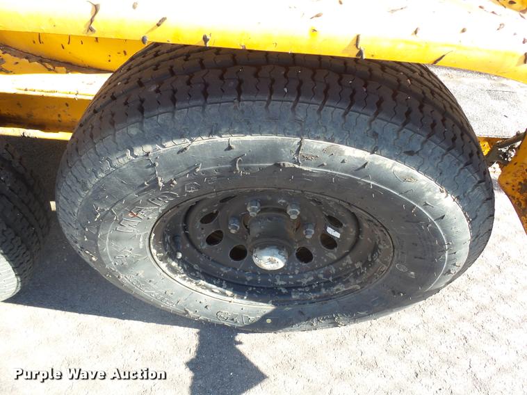 image for item DH9675 2006 Crafco Super Shot SS250D crack sealer