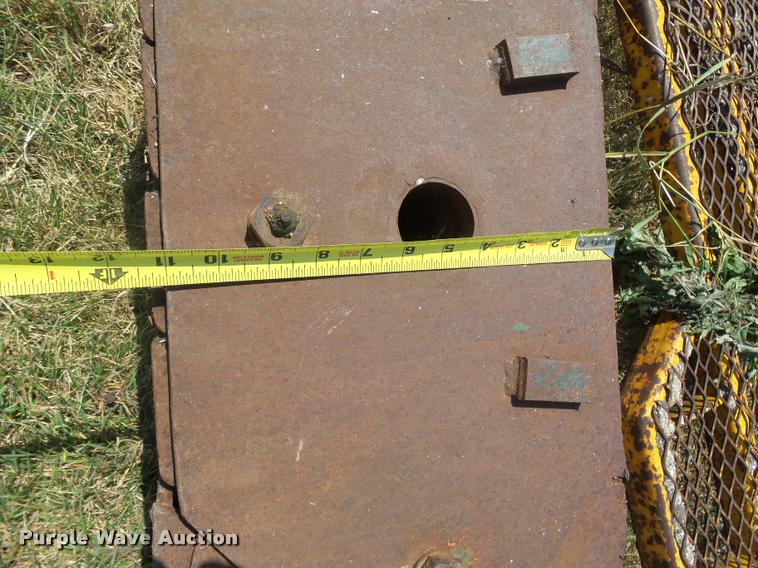 image for item DH9678 1982 Layton F-525 paver