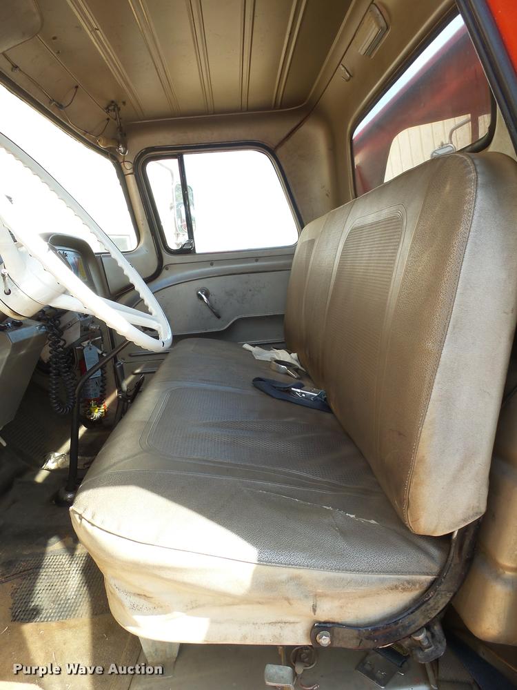 image for item J5444 1962 Chevrolet C6500 fire truck