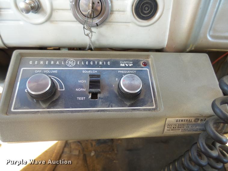 image for item J5444 1962 Chevrolet C6500 fire truck