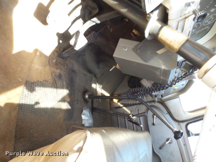 image for item J5444 1962 Chevrolet C6500 fire truck