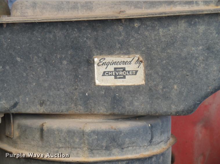 image for item J5444 1962 Chevrolet C6500 fire truck