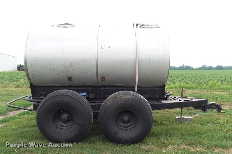 image for item DA1113 Nurse tank trailer