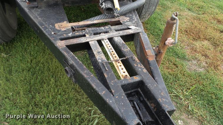 image for item DA1113 Nurse tank trailer