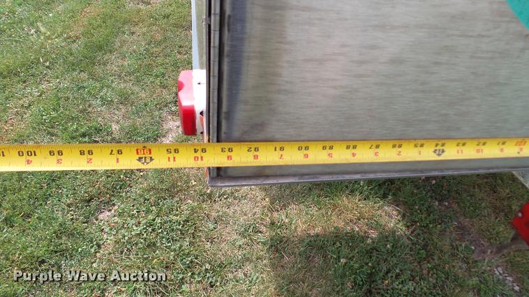 image for item DA1114 1979 International 1824 chemical tank truck