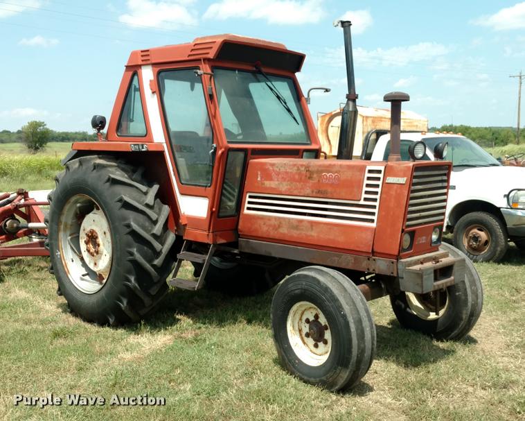 image for item DA5626 Hesston 980 tractor