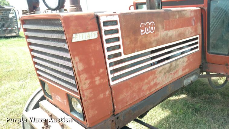 image for item DA5626 Hesston 980 tractor