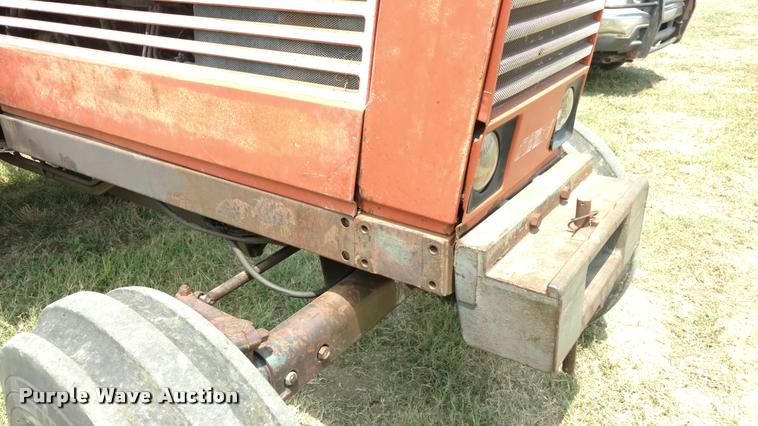 image for item DA5626 Hesston 980 tractor