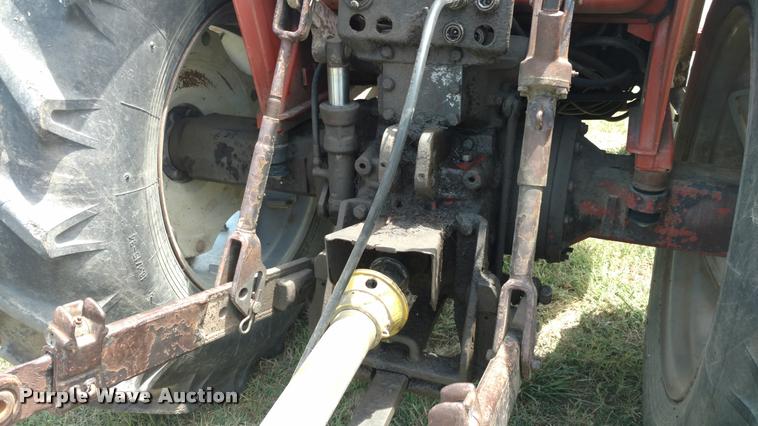 image for item DA5626 Hesston 980 tractor