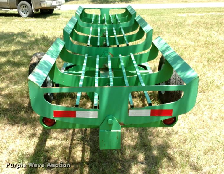 image for item DA5631 Heavybilt hay bale trailer