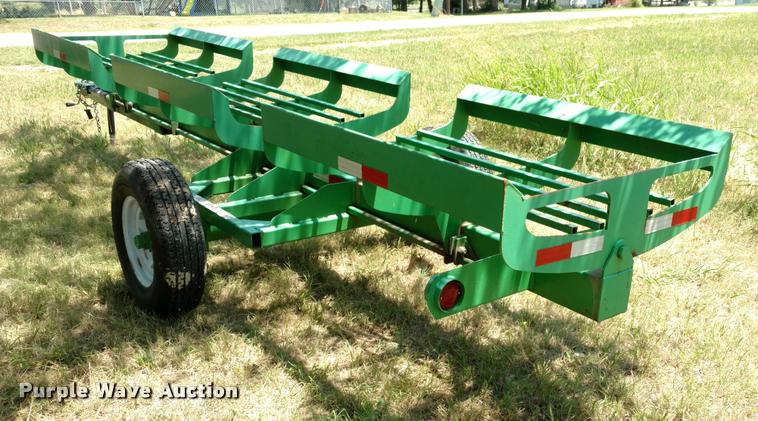 image for item DA5631 Heavybilt hay bale trailer