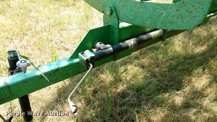 image for item DA5631 Heavybilt hay bale trailer