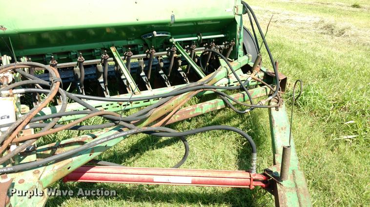 image for item DA5634 (2) John Deere 830 grain drills