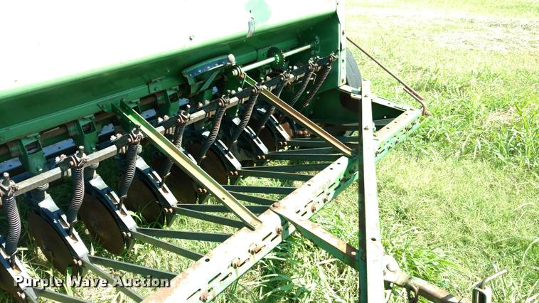 image for item DA5634 (2) John Deere 830 grain drills