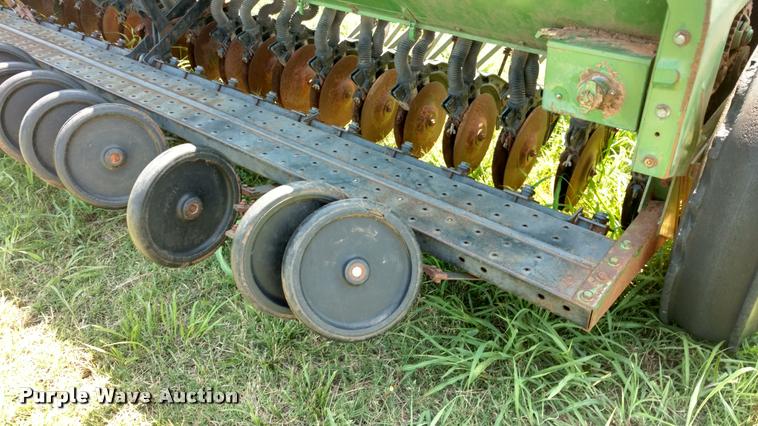 image for item DA5634 (2) John Deere 830 grain drills