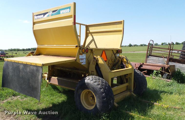 image for item DA6149 Vermeer BP8000 bale processor