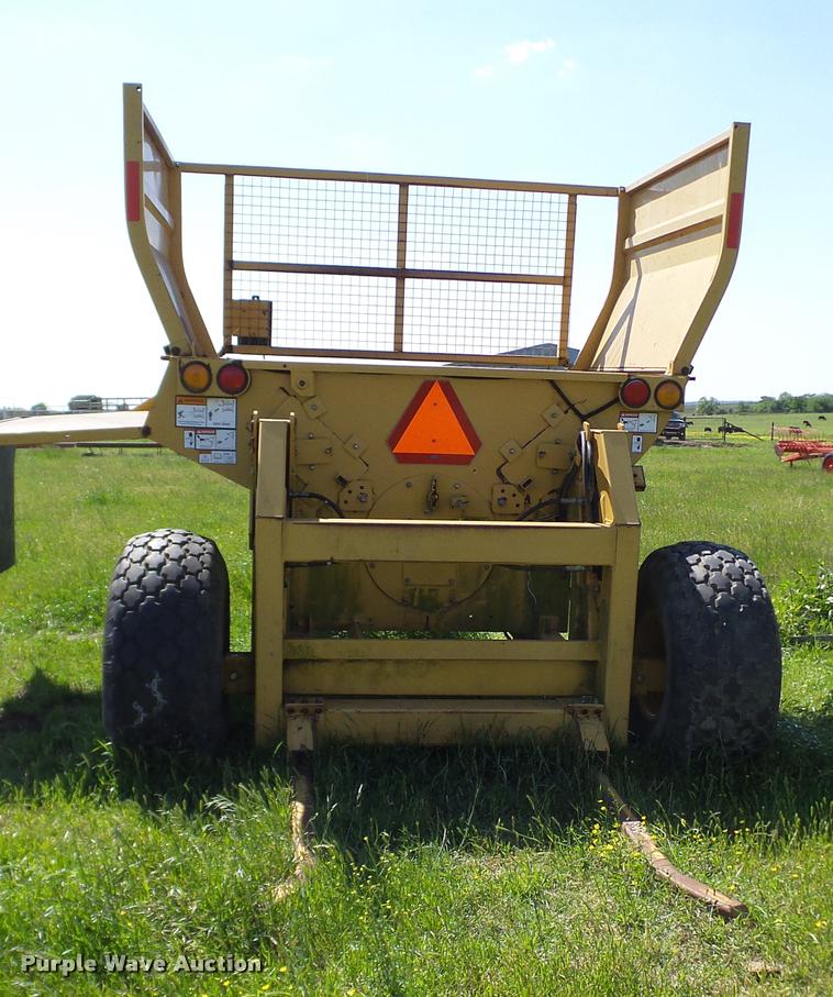 image for item DA6149 Vermeer BP8000 bale processor