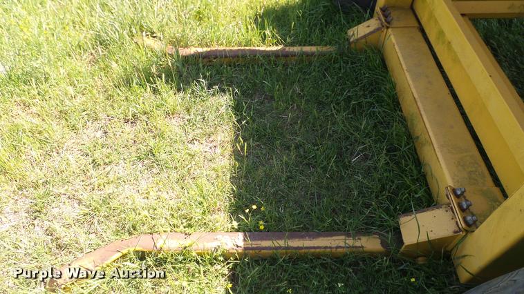 image for item DA6149 Vermeer BP8000 bale processor